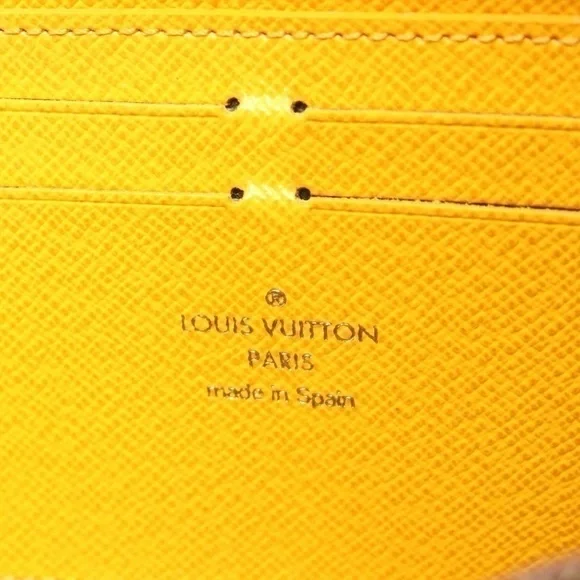 Louis Vuitton Portefeuil Clemence yellow Wallet w/dustbag. - Picture 4 of 11
